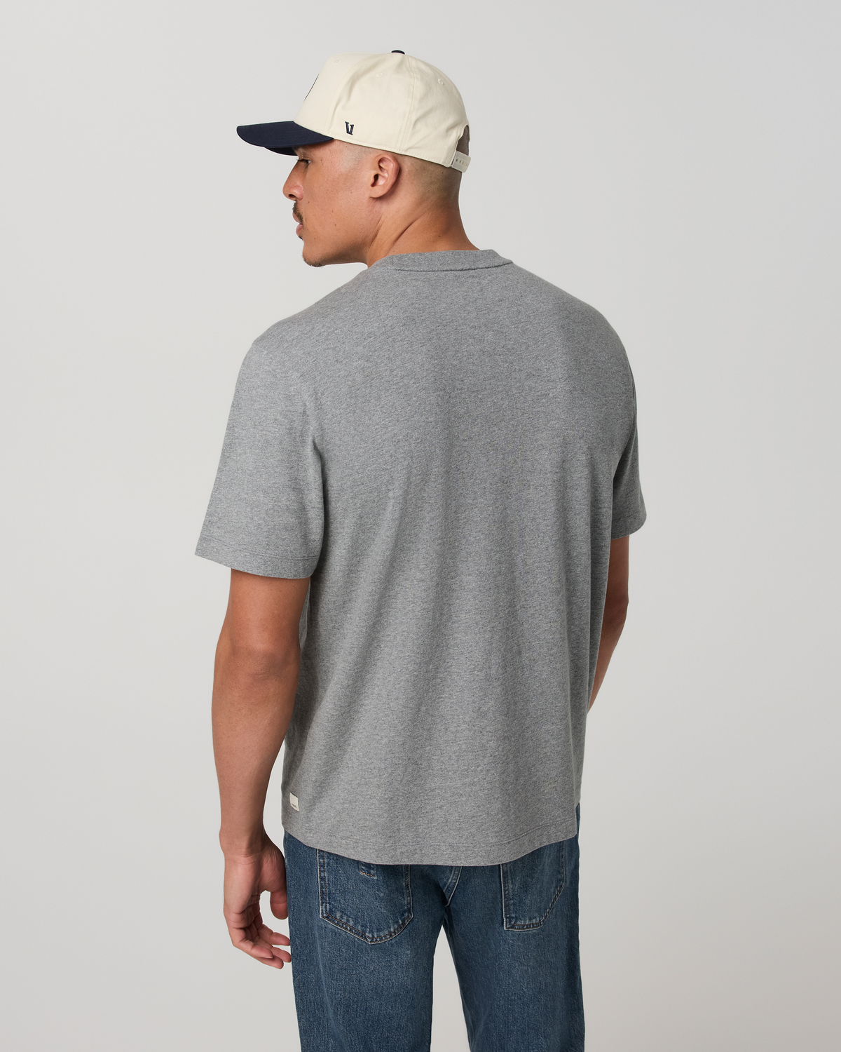 Short Sleeve Vuori Heavyweight Cotton Tee - Relaxed Fit | Grey Heather