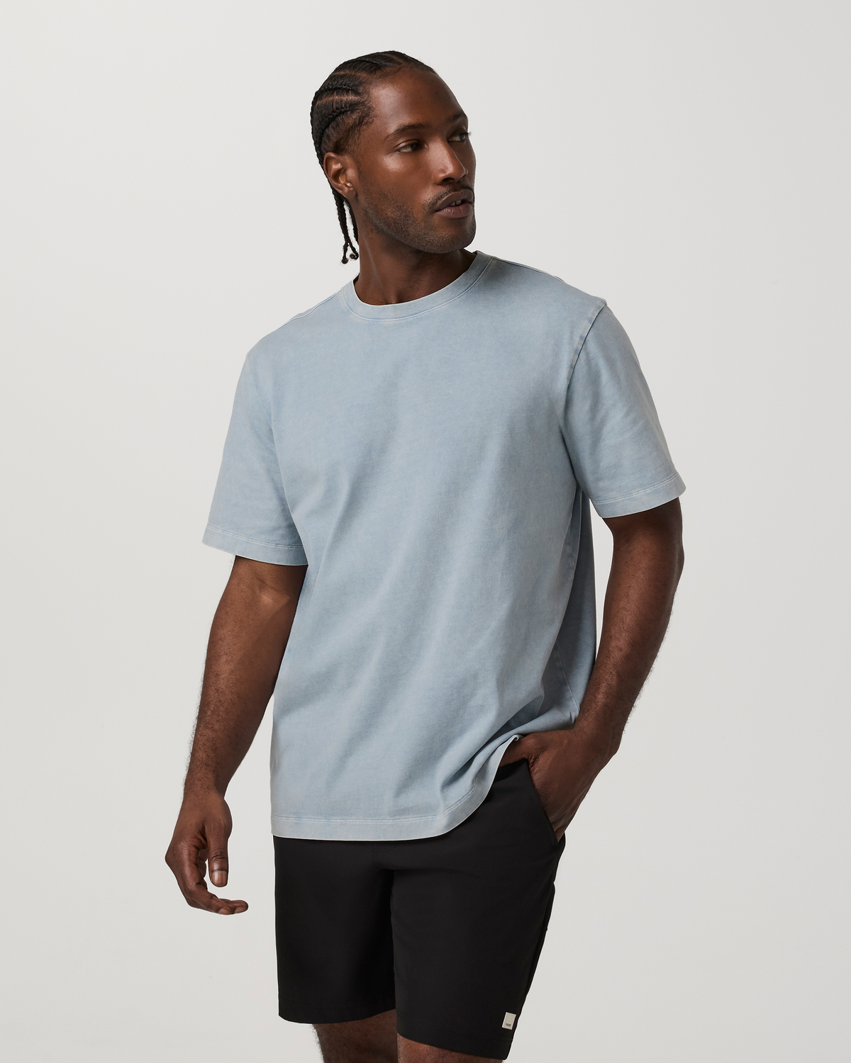 V1094RDY_FA26_M_TOPS_FRONT_2.jpg