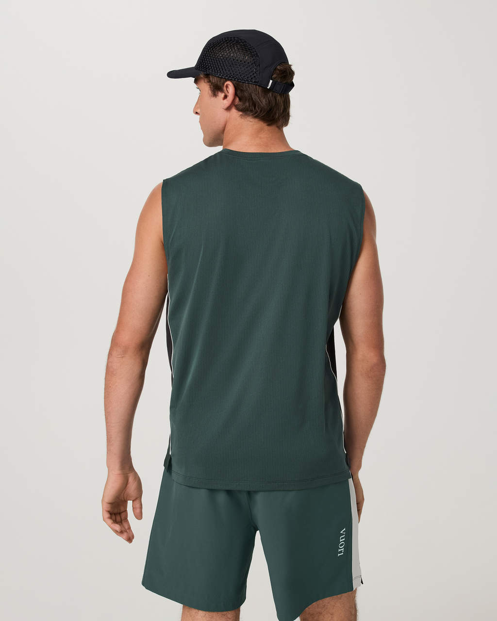 Sleeveless Strato Breathe Tank | Hemlock/Black