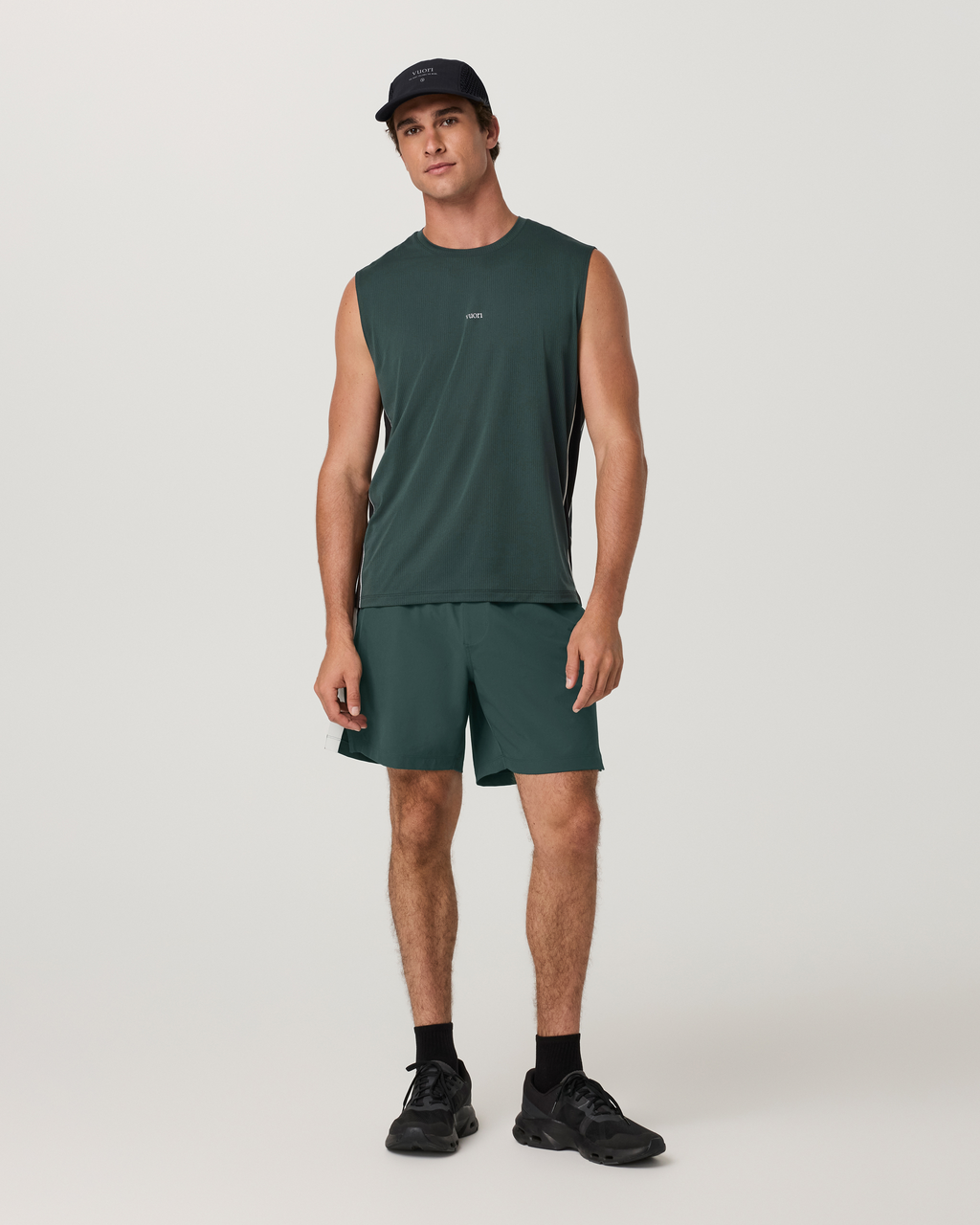 Sleeveless Strato Breathe Tank | Hemlock/Black