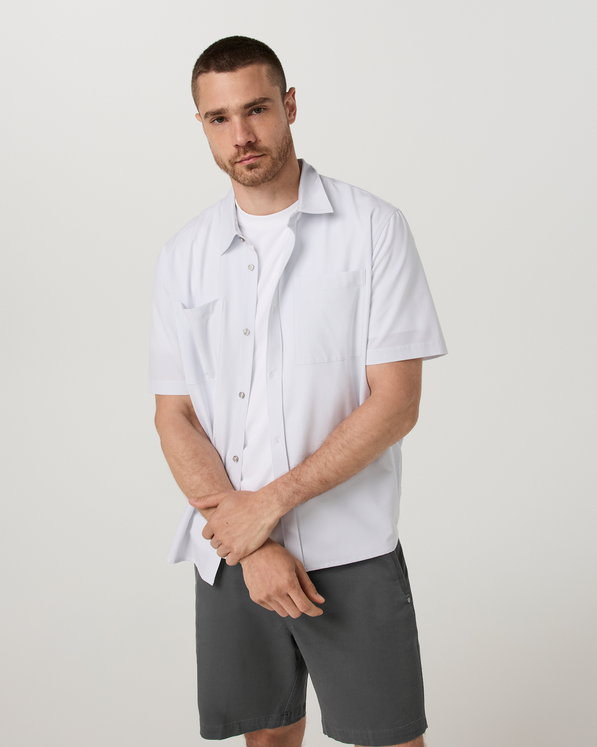 V1236WDP_FA26_M_TOPS_FRONT_1.jpg