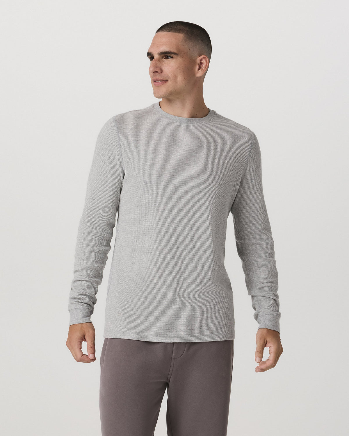 V176LHG_FA25_M_TOPS_FRONT_3.jpg