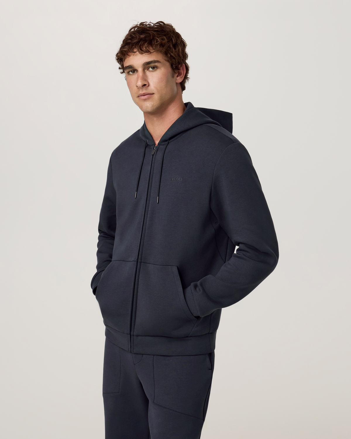 V2086NVY_FA26_M_LAYERS_FRONT_2.jpg