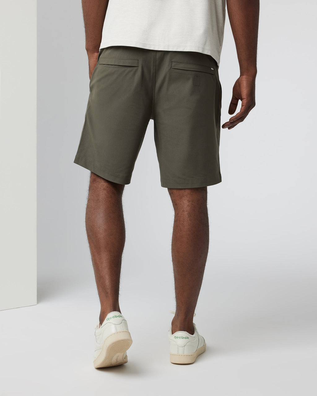 Vuori Meta™ Easy Short | Dark Oregano