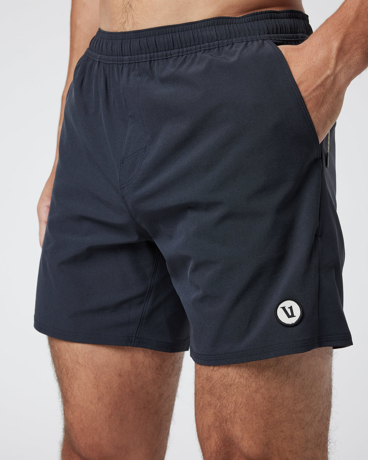 V3016BLK_SP24_M_ECOMM_BOTTOMS_DETAIL_6.jpg