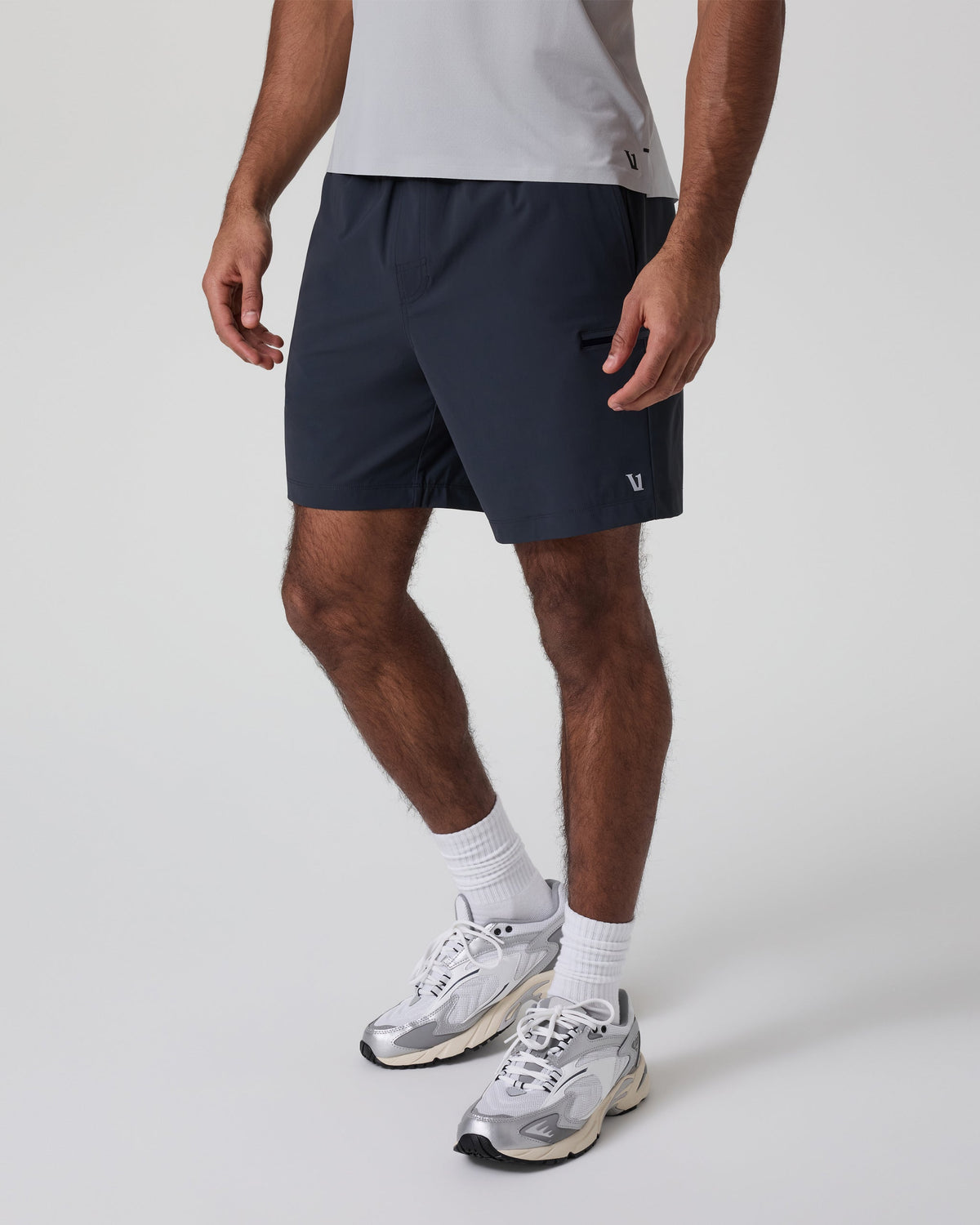 V3037NVY_SP25_M_ECOMM_BOTTOMS_SIDE_3.jpg