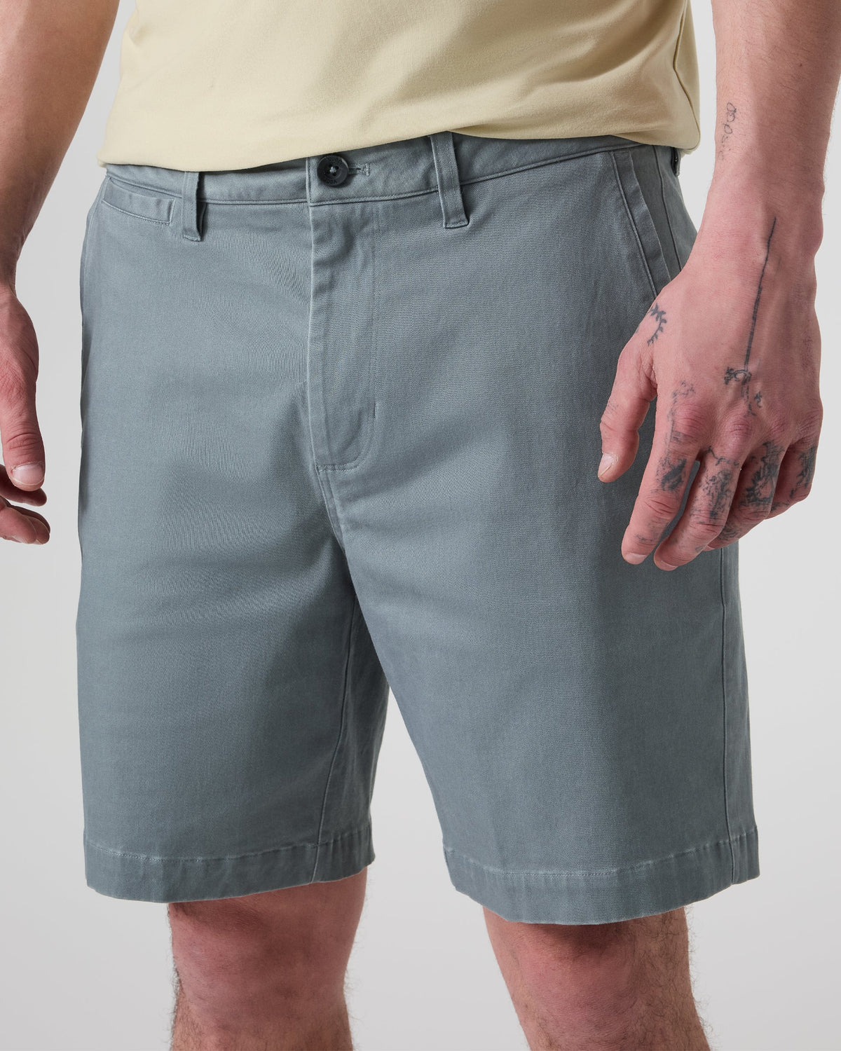 V3068DBL_SP25_M_ECOMM_BOTTOMS_DETAIL_6.jpg