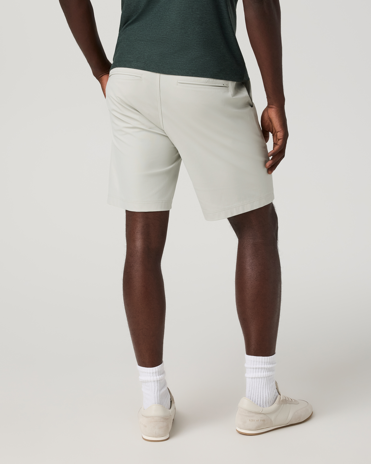 Vuori Meta™ Short 8" | Winter Grey
