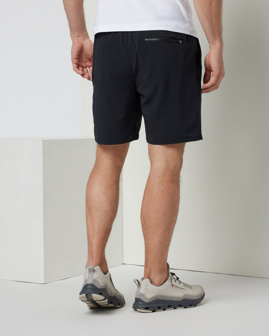 Elevate Kore Short Lined 7" | Black