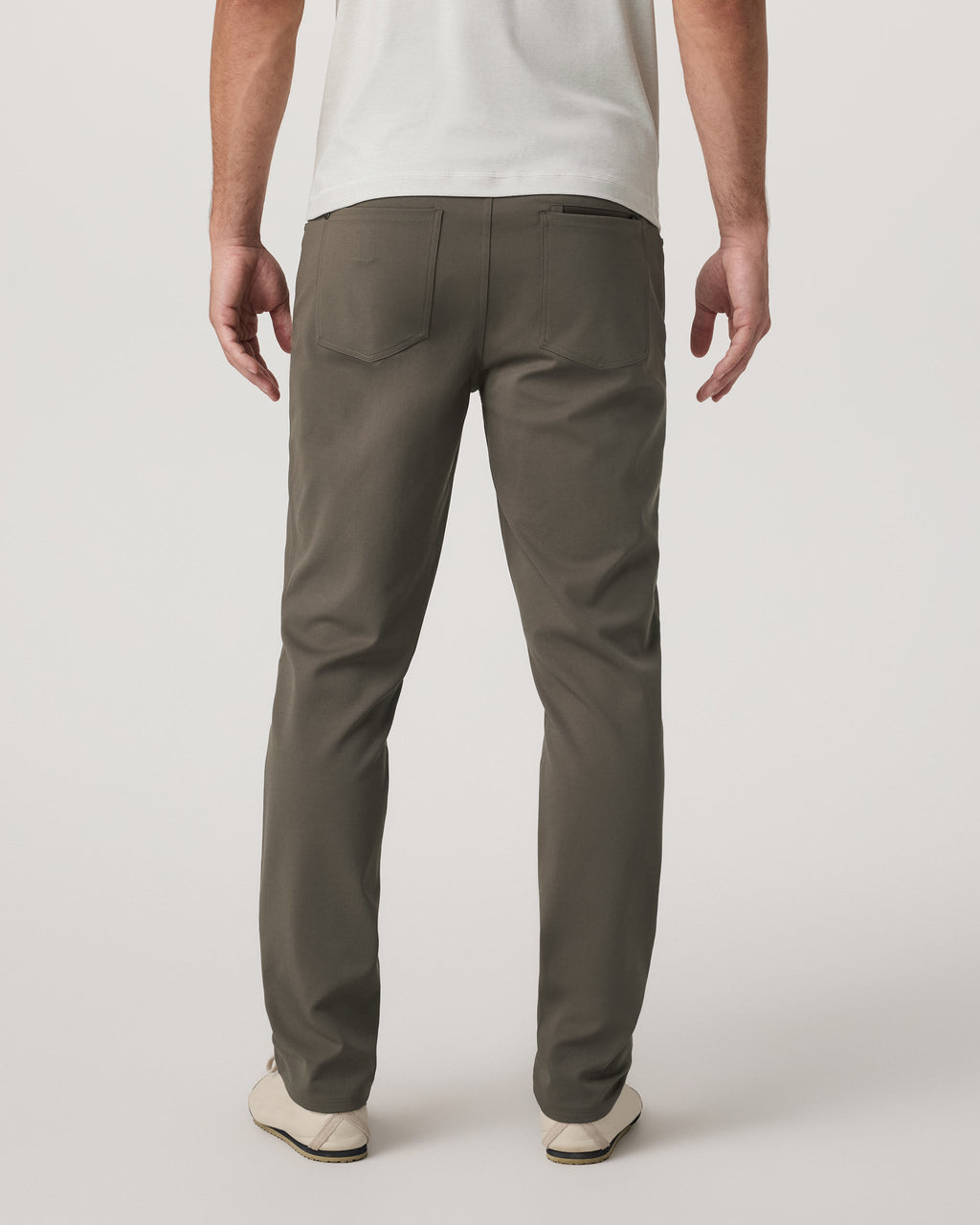 Vuori Meta™ Twill Pant Classic Fit 30" | Root