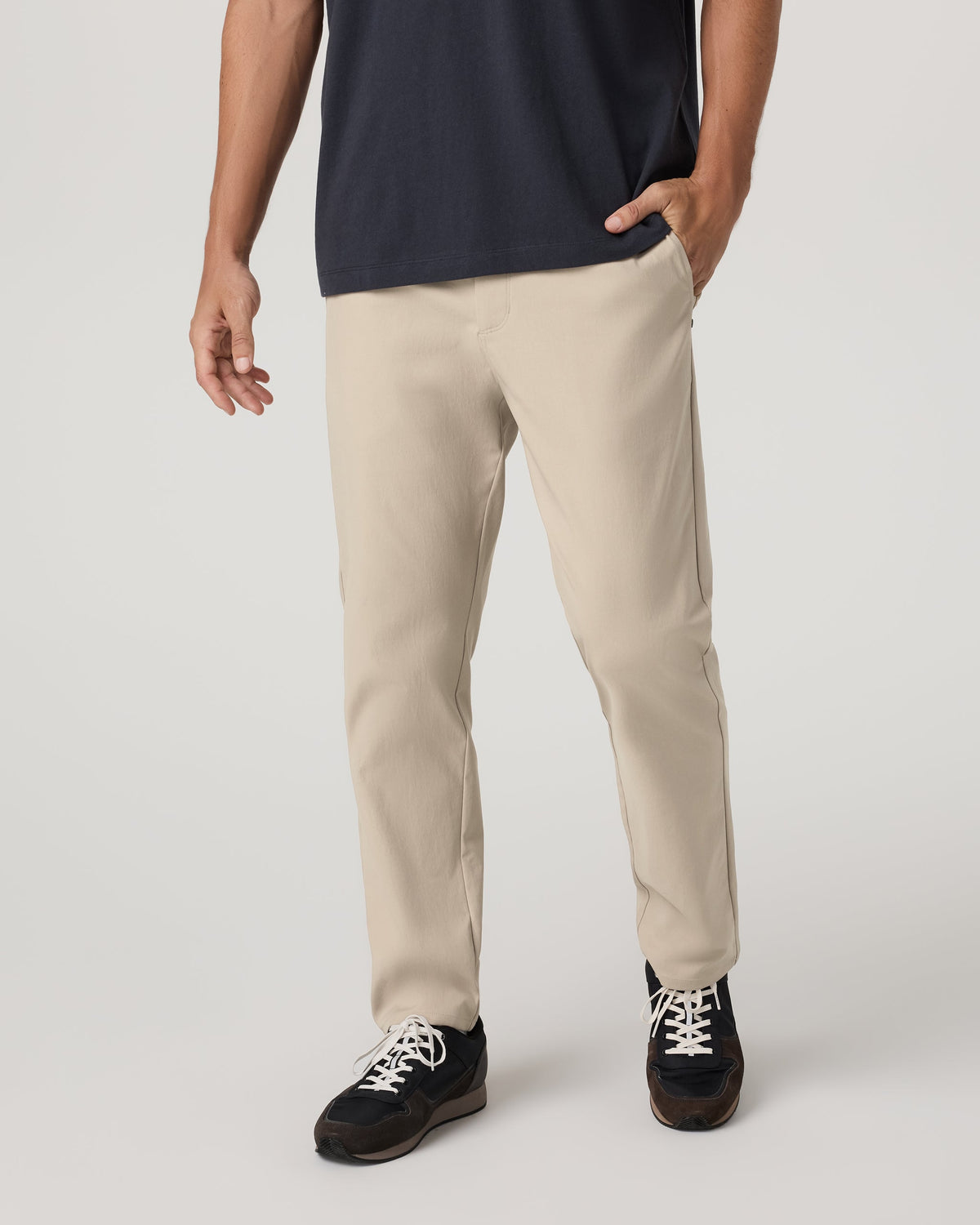V4046TRN_FA25_M_ECOMM_BOTTOMS_FRONT_2.jpg