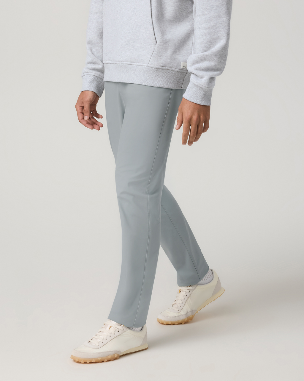 Vuori Meta™ Trouser Athletic Slim Fit 32" | Blue Haze