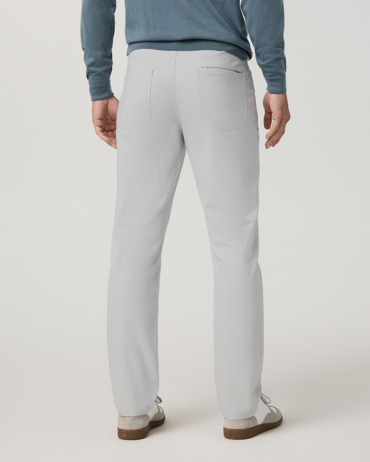 Vuori Meta™ Cotton Pant Classic Fit 32" | Frost Grey
