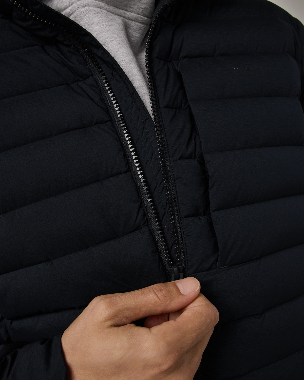Steadfast Insulated Full Zip Jacket | Black