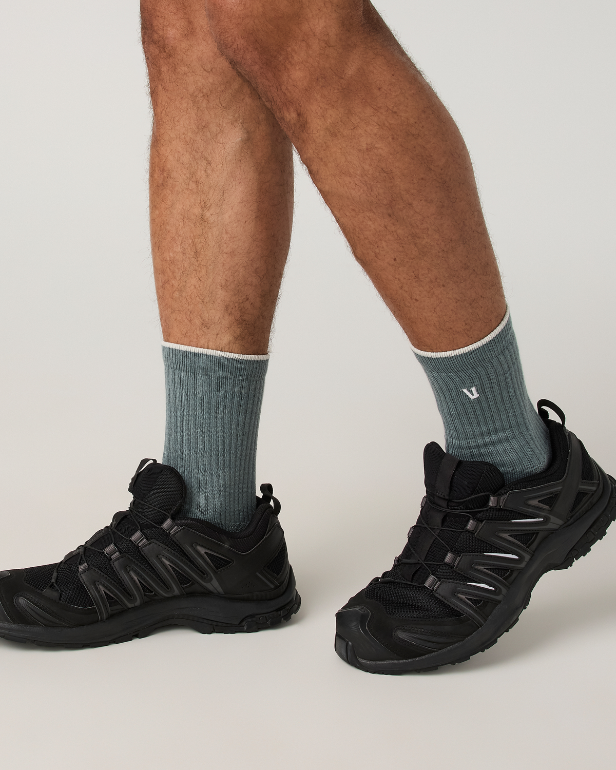 V8211GYB_FA26_UNISEX_SOCKS_FRONT_2.jpg
