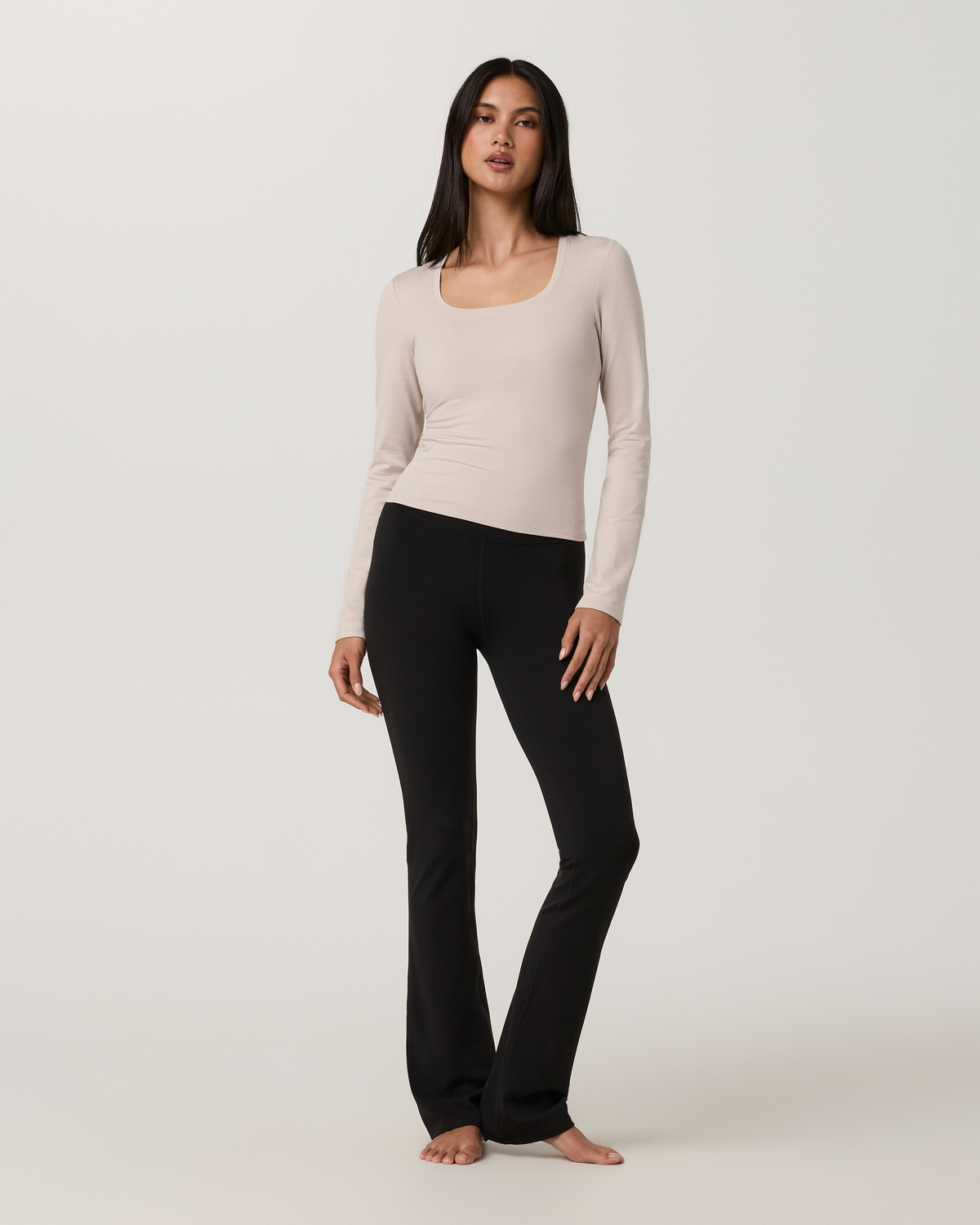 Long Sleeve Halo Essential Scoop | Ecru Heather Tonal