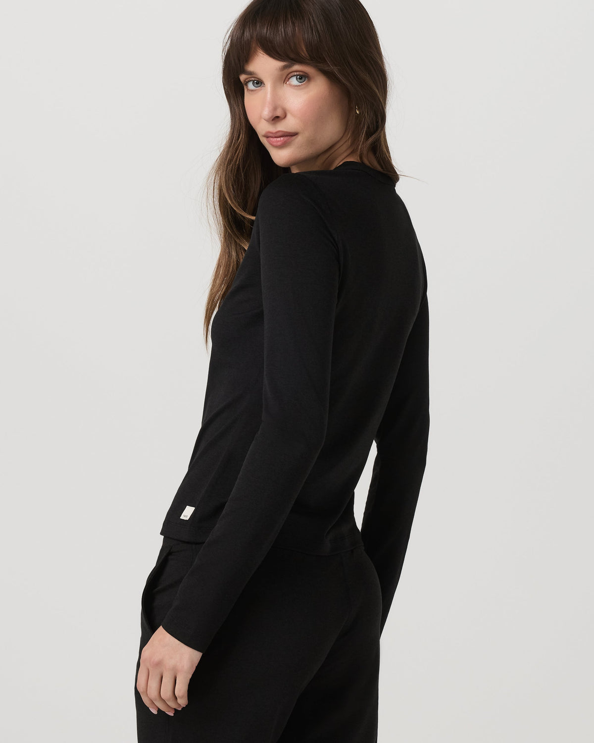 Long Sleeve Halo Essential Crew Tee | Black Heather