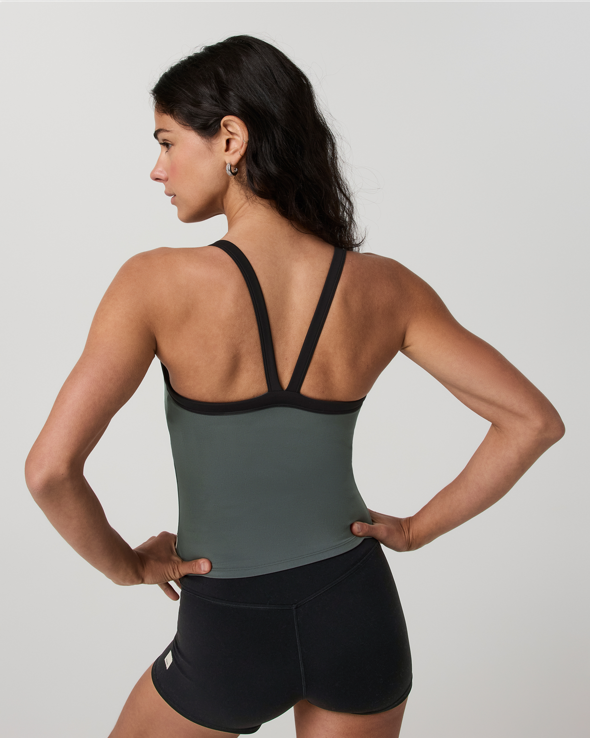Vuori AllTheForm™ V Neck Tank | Dark Jade