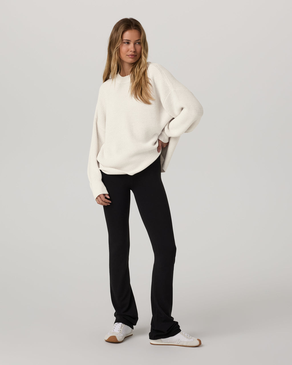 Alps Classic Crew Sweater | Marshmallow
