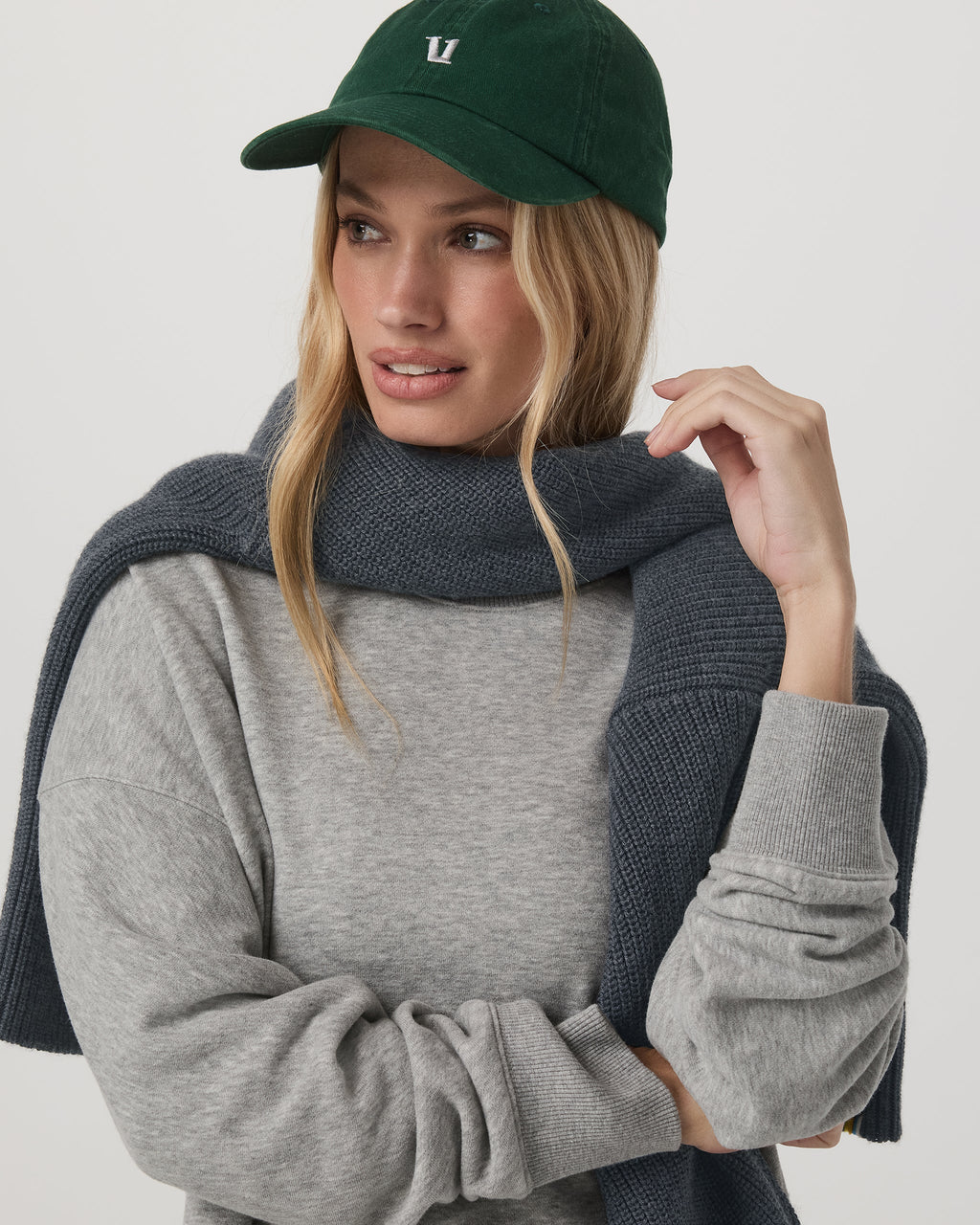 Sedona Weekender Crew | Light Heather Grey