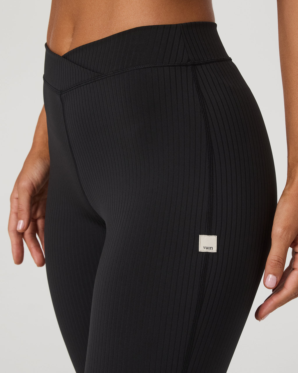 Inversion Rib Slim Flare | Black