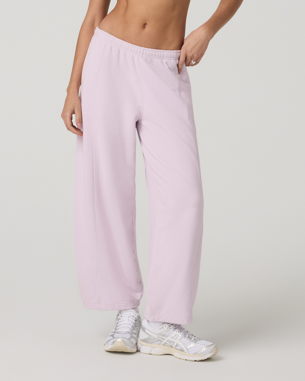 Sedona Barrel Crop Sweatpant | Lilac Breeze