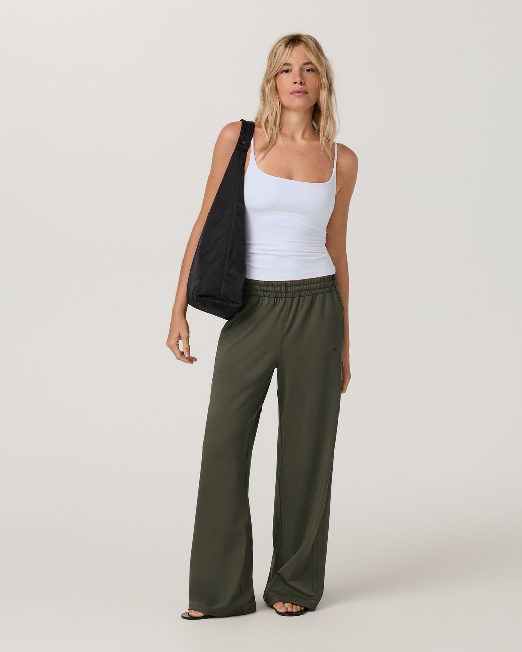 Women's Sunday Track Pant | Army