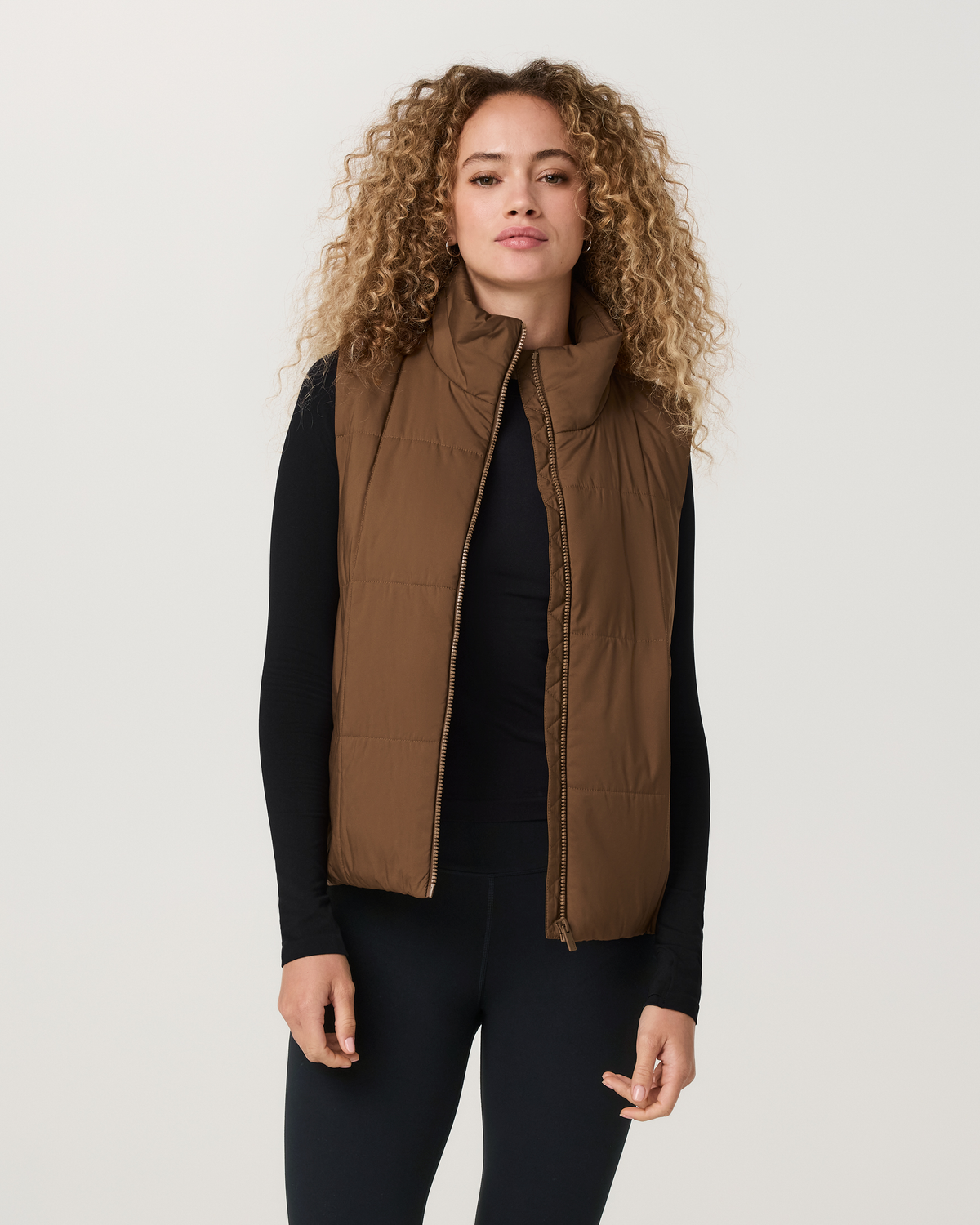 VW5159BRB_FA26_W_OUTERWEAR_FRONT_2.jpg