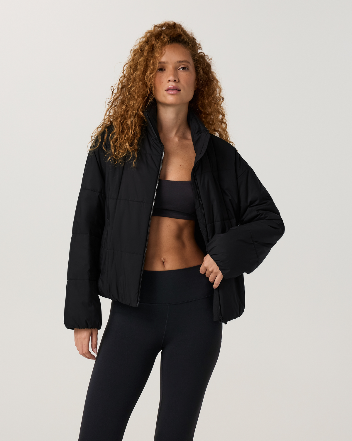 VW5160BLK_FA26_W_OUTERWEAR_FRONT_19.jpg