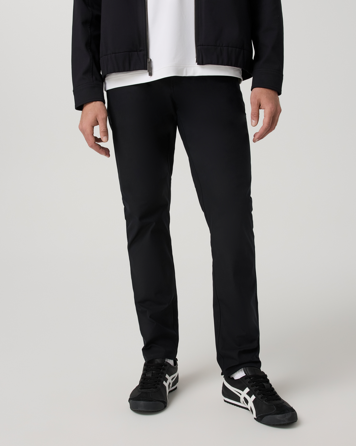 Vuori Meta™ Trouser Athletic Slim Fit 30" | Black