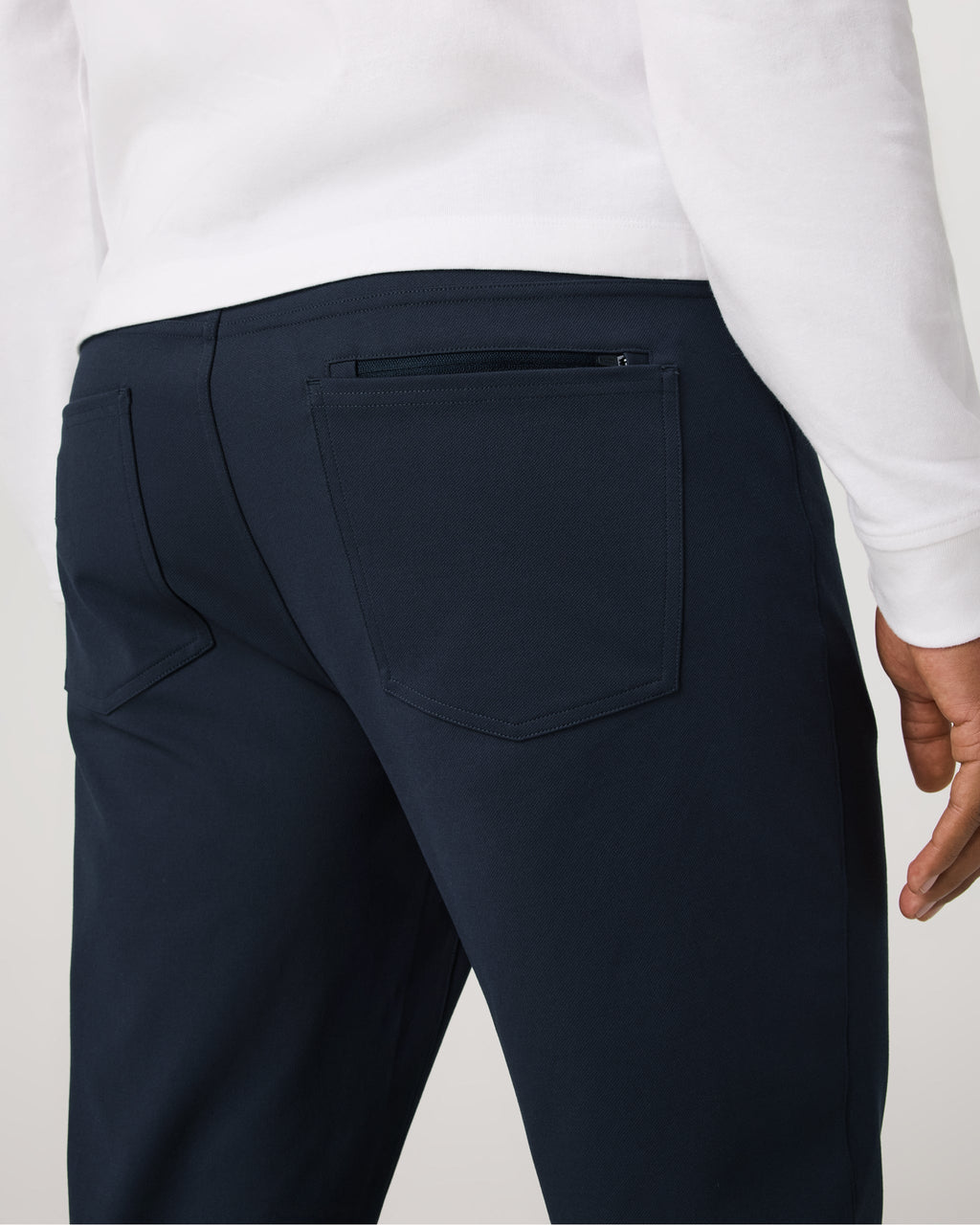 Vuori Meta™ Twill Pant Classic Fit 32" | Navy