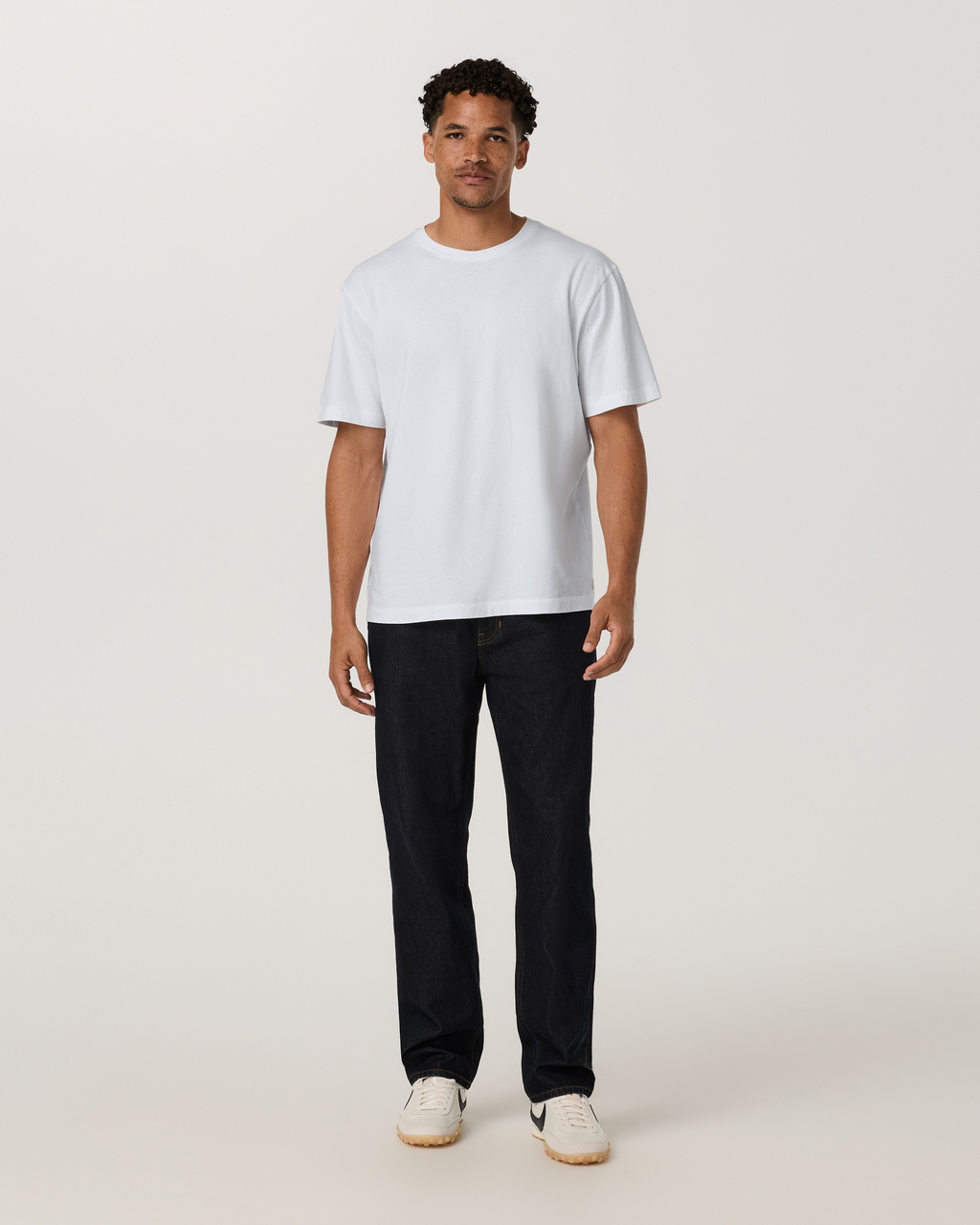 Vuori Vintage Jean Classic Fit 30" | Comet Rinse Denim